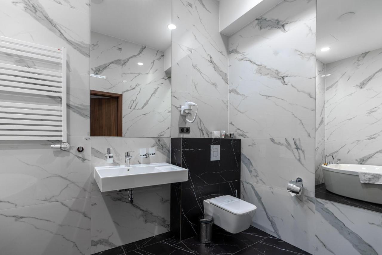 Hotel Wodnik Bydgoszcz Ngoại thất bức ảnh