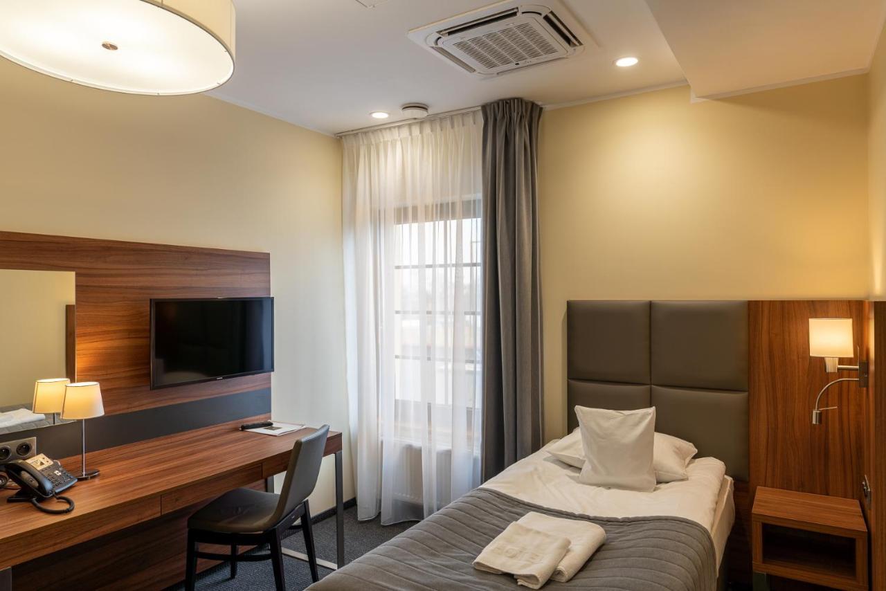 Hotel Wodnik Bydgoszcz Ngoại thất bức ảnh