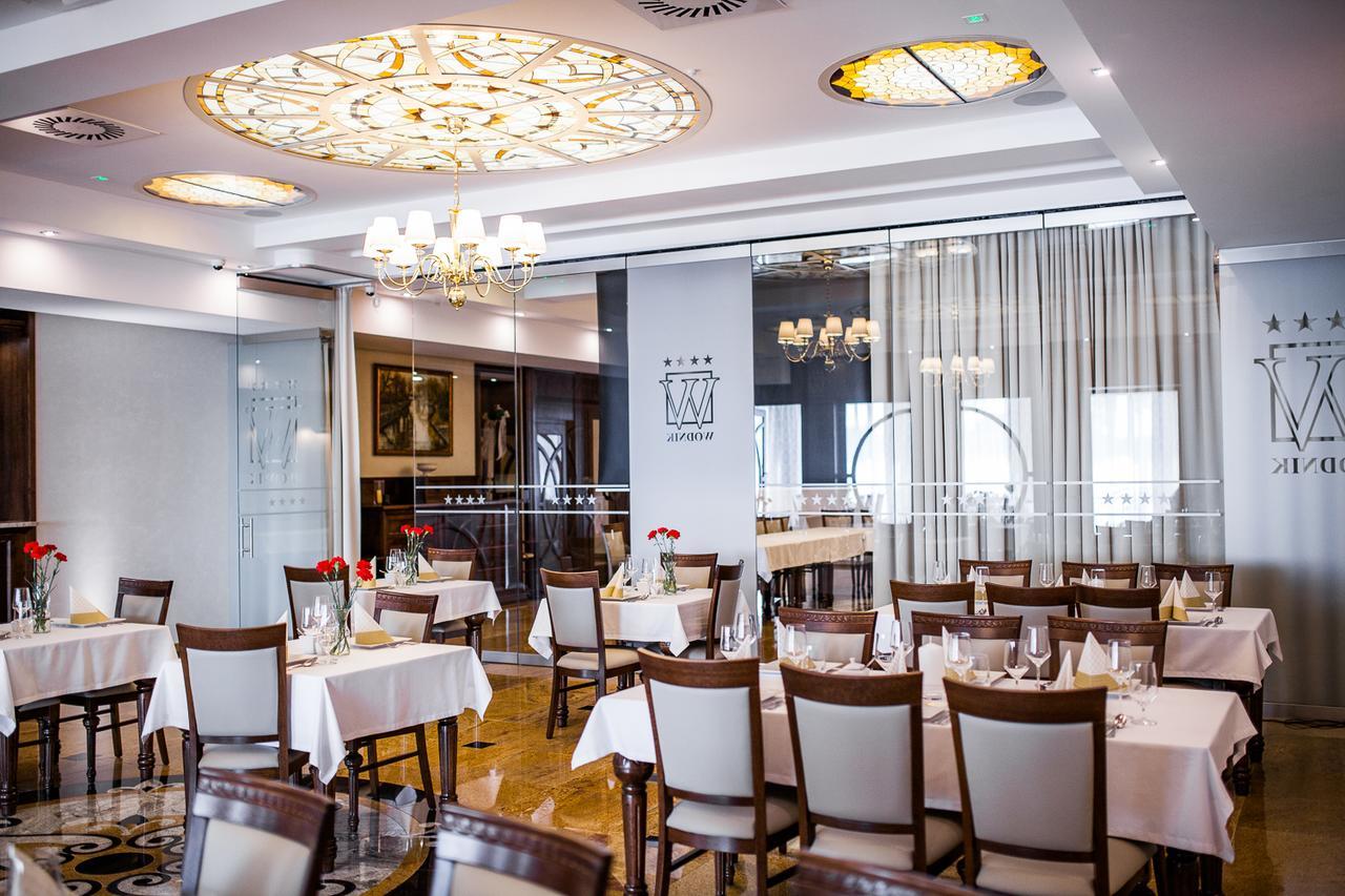 Hotel Wodnik Bydgoszcz Ngoại thất bức ảnh