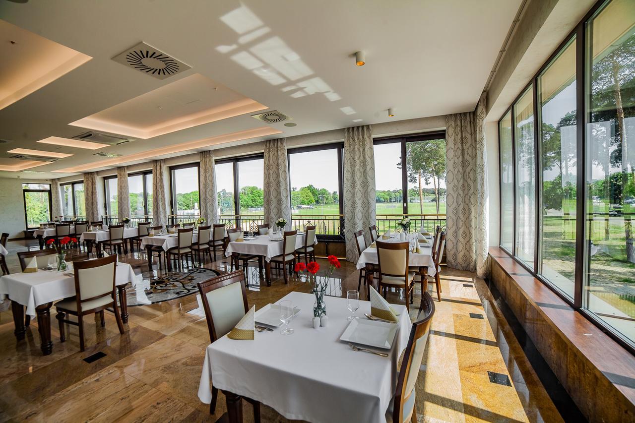 Hotel Wodnik Bydgoszcz Ngoại thất bức ảnh
